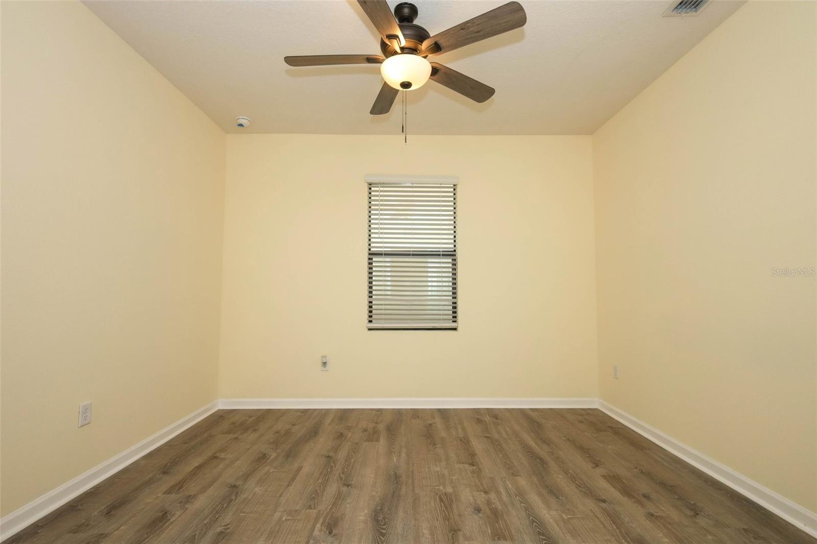 Image 27 of 43 For 4412 Talbot Boulevard