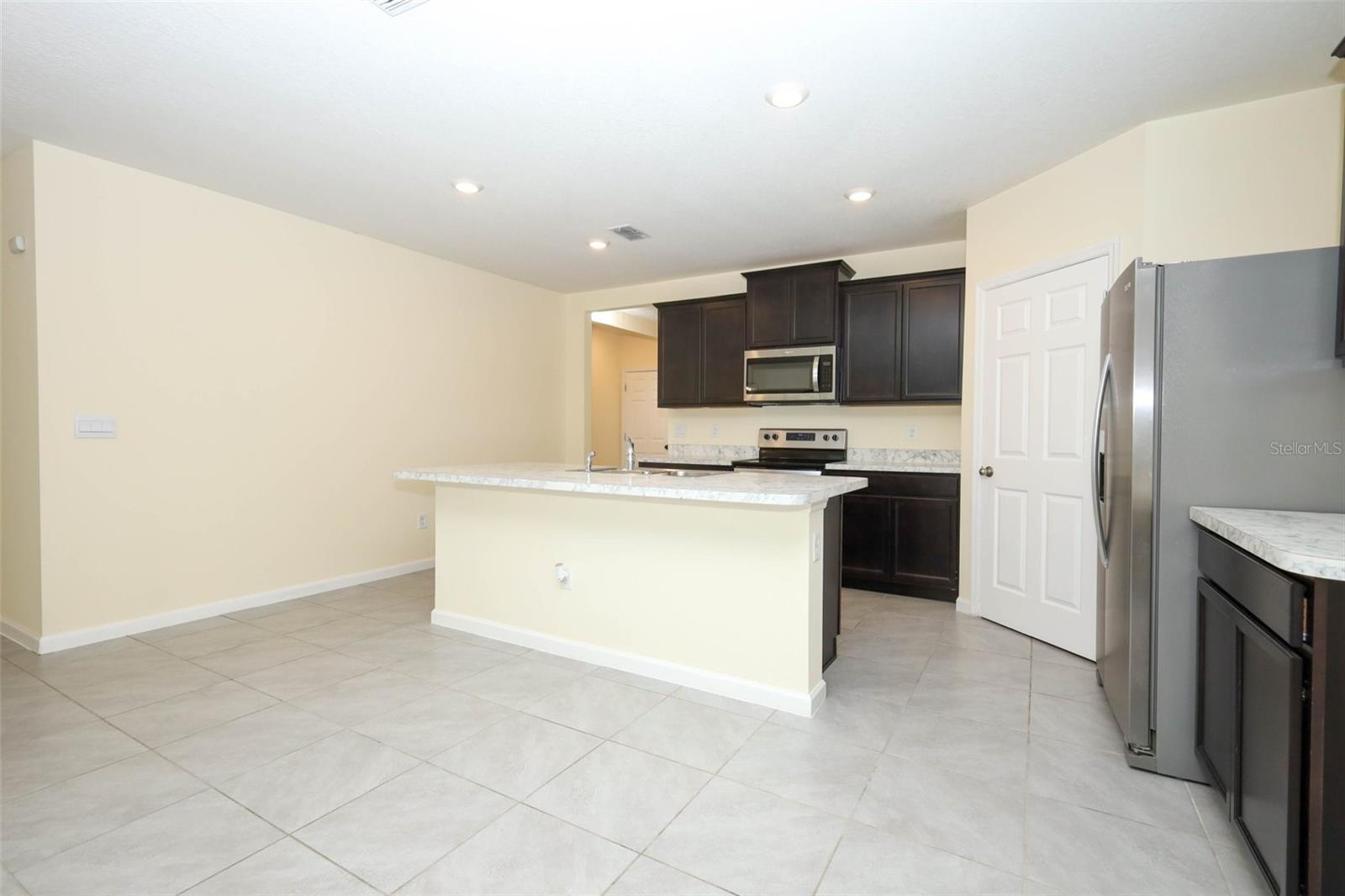 Image 9 of 43 For 4412 Talbot Boulevard