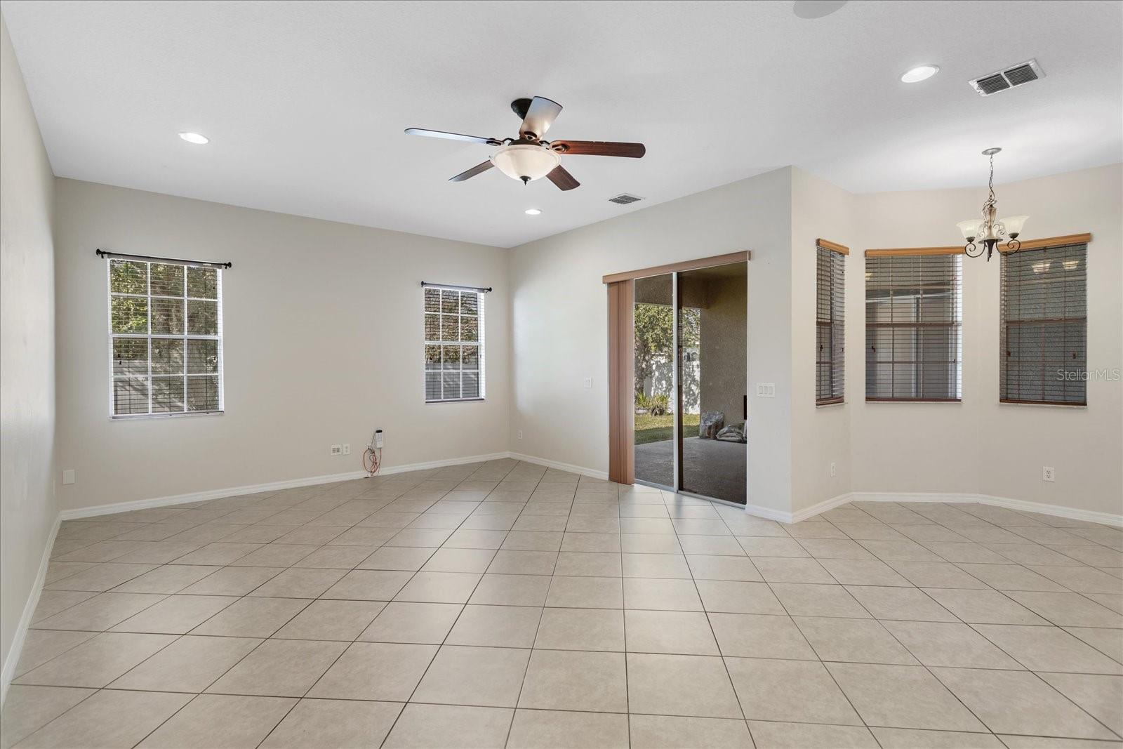 Image 12 of 30 For 7252 Windham Harbour Avenue