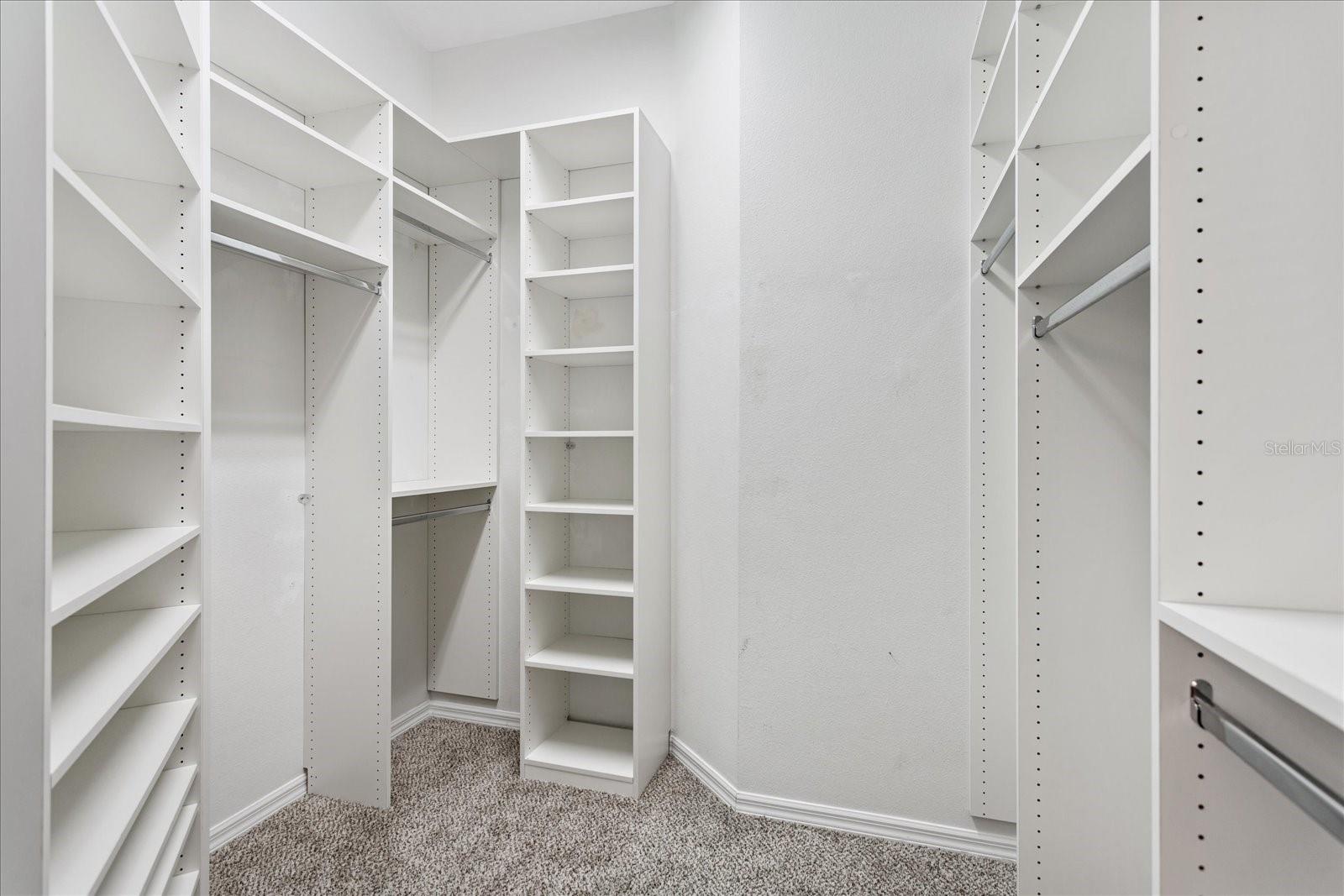 Image 17 of 30 For 7252 Windham Harbour Avenue