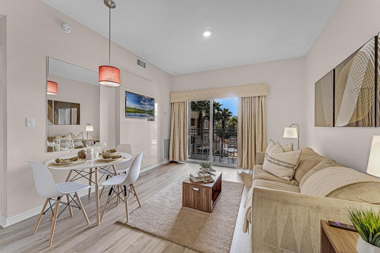 Image 28 of 35 For 7383 Universal Boulevard 307