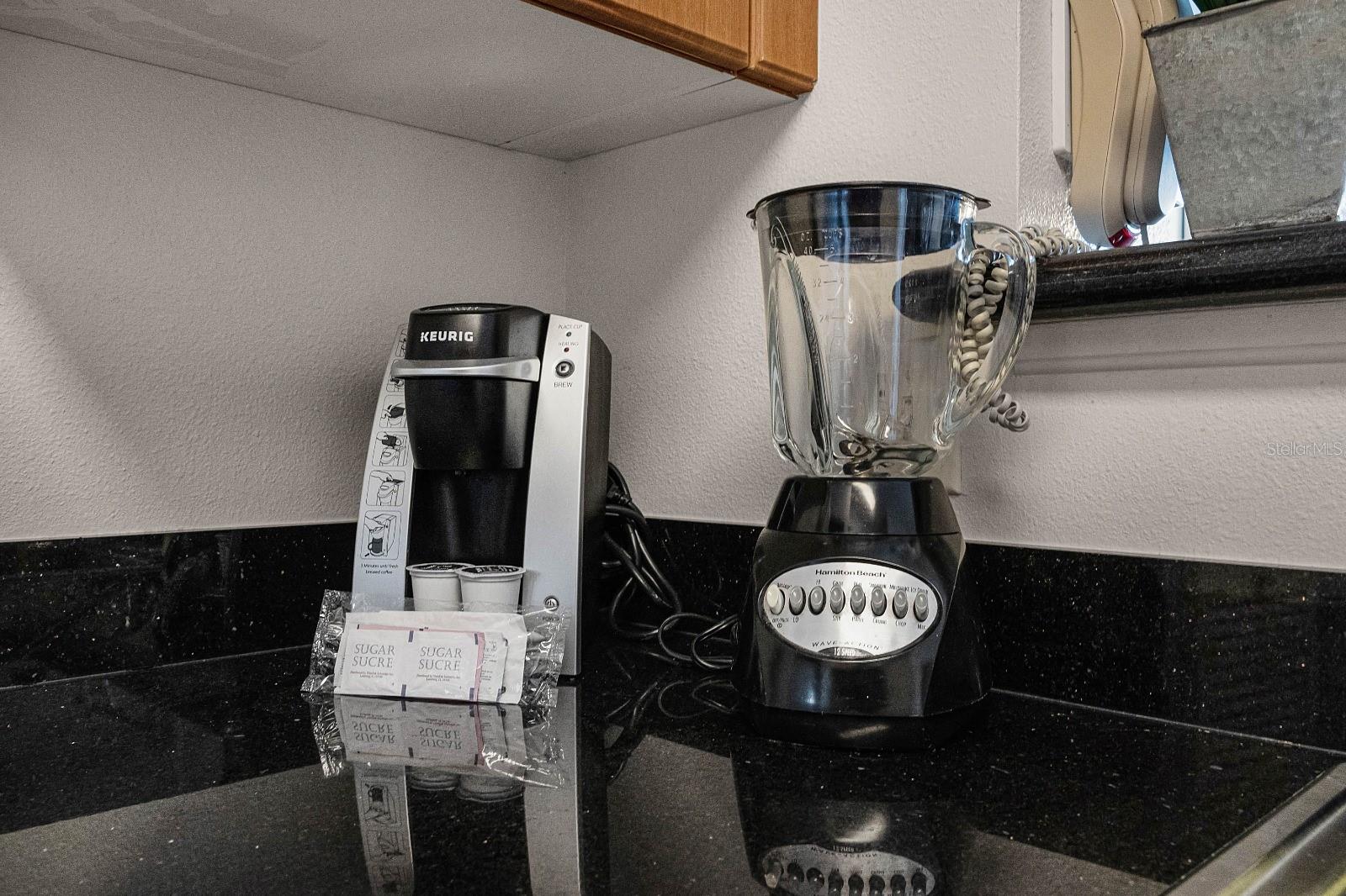 Image 4 of 35 For 7383 Universal Boulevard 307