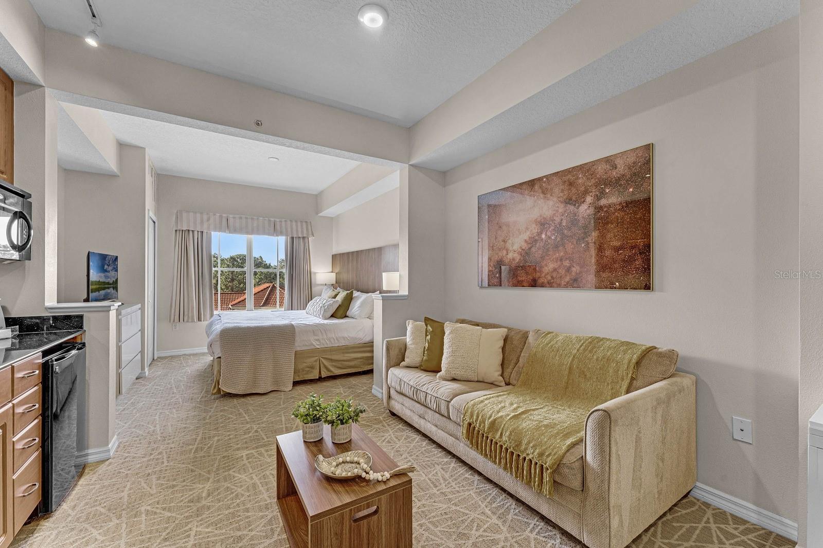 Image 7 of 35 For 7383 Universal Boulevard 307