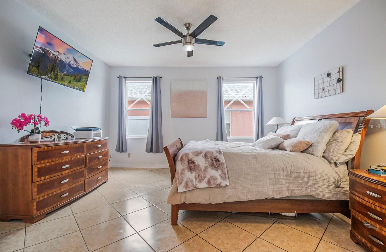 Image 11 of 24 For 1800 Baguette Court