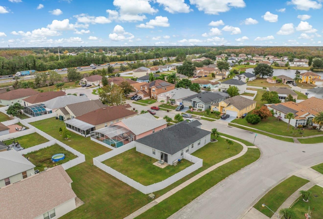 Image 19 of 24 For 1800 Baguette Court