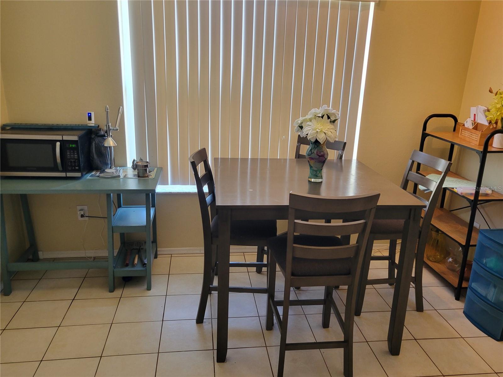 Image 3 of 9 For 1030 Henson Court