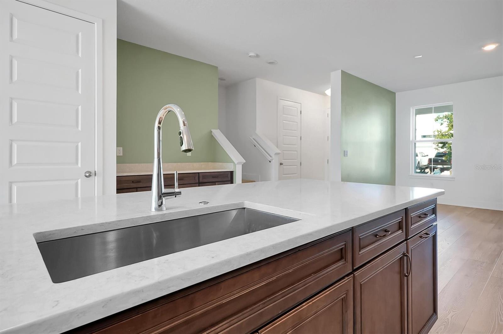 Image 11 of 50 For 15008 Lebeau Loop