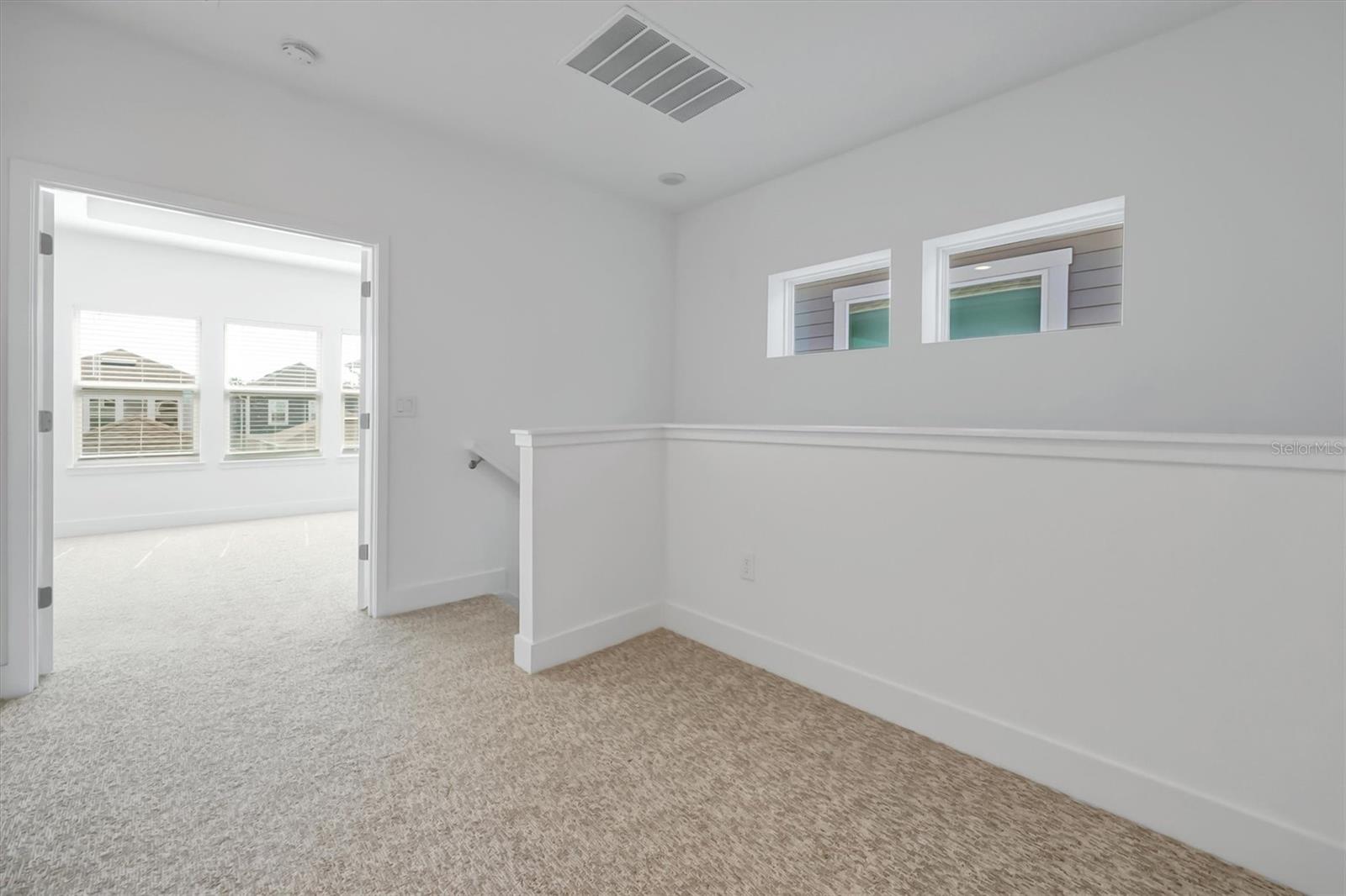 Image 21 of 50 For 15008 Lebeau Loop