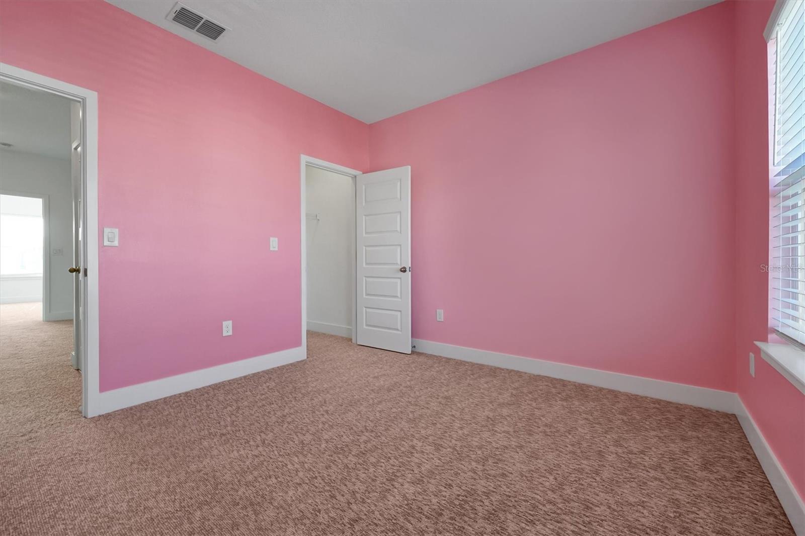 Image 30 of 50 For 15008 Lebeau Loop