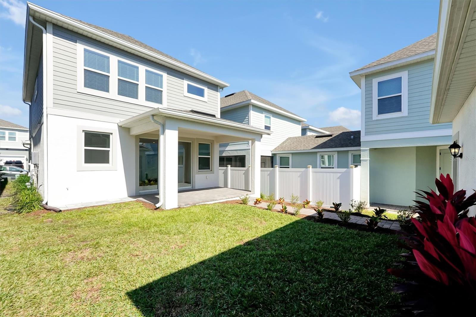 Image 36 of 50 For 15008 Lebeau Loop