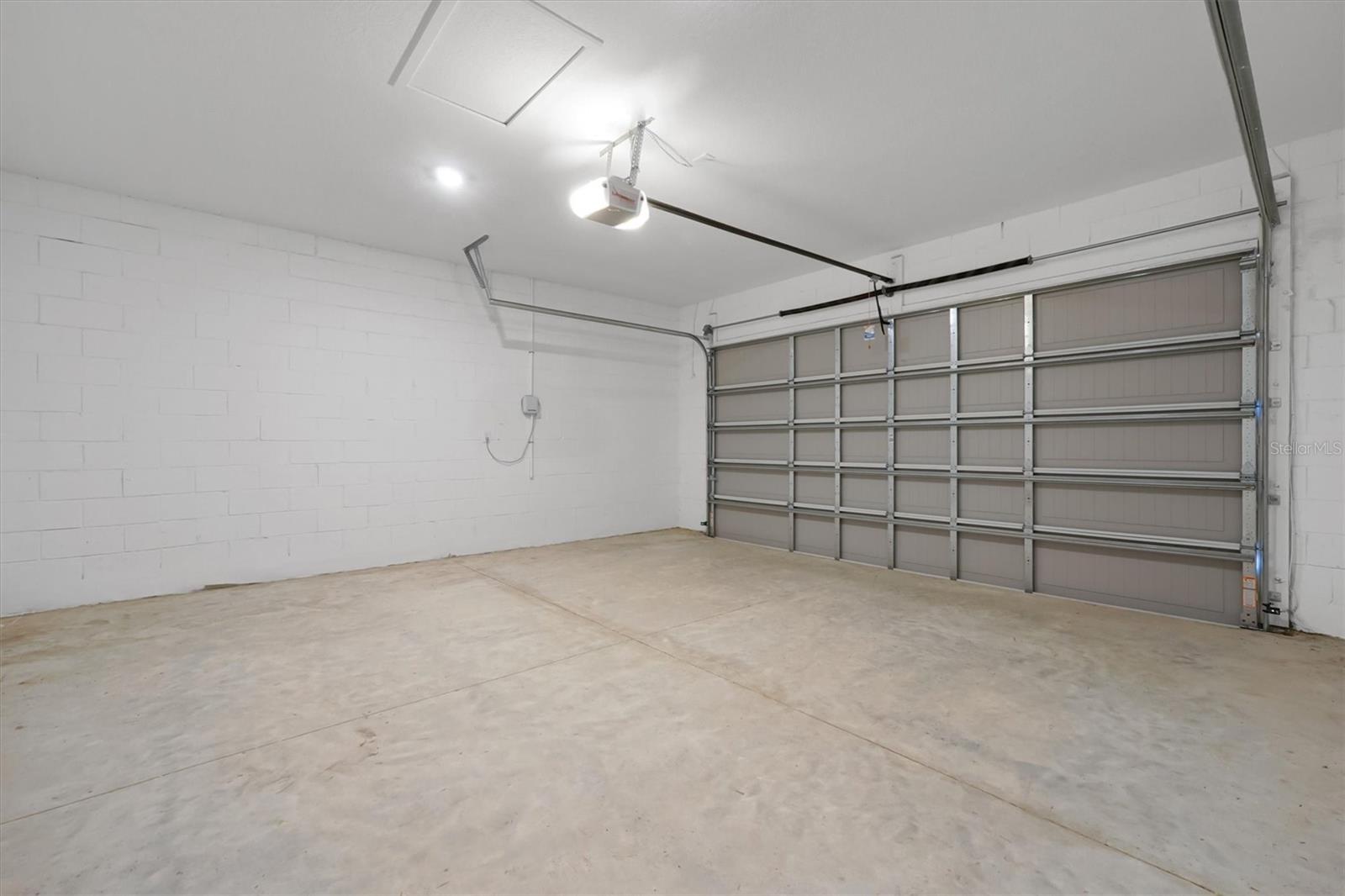 Image 38 of 50 For 15008 Lebeau Loop