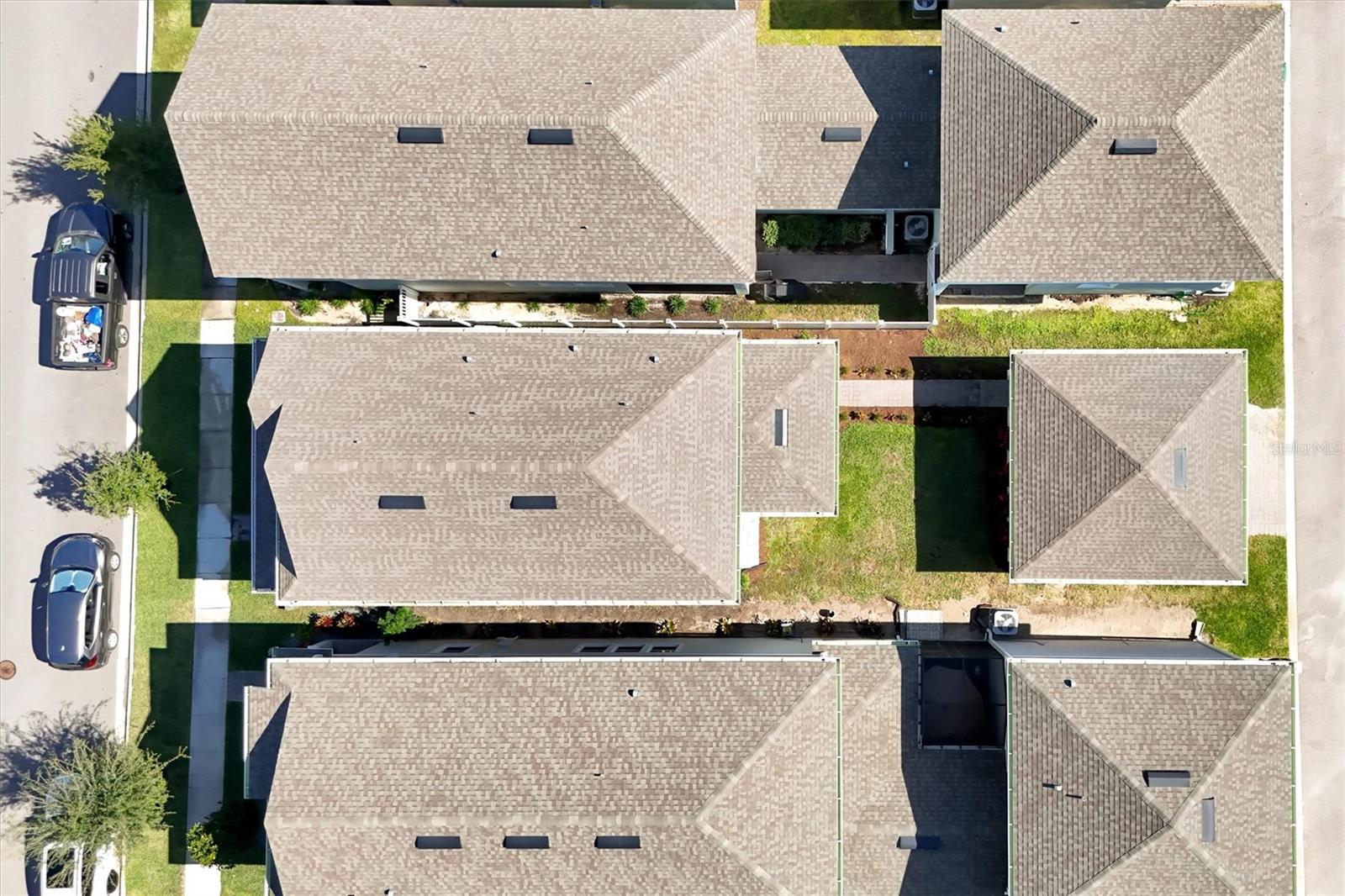 Image 42 of 50 For 15008 Lebeau Loop