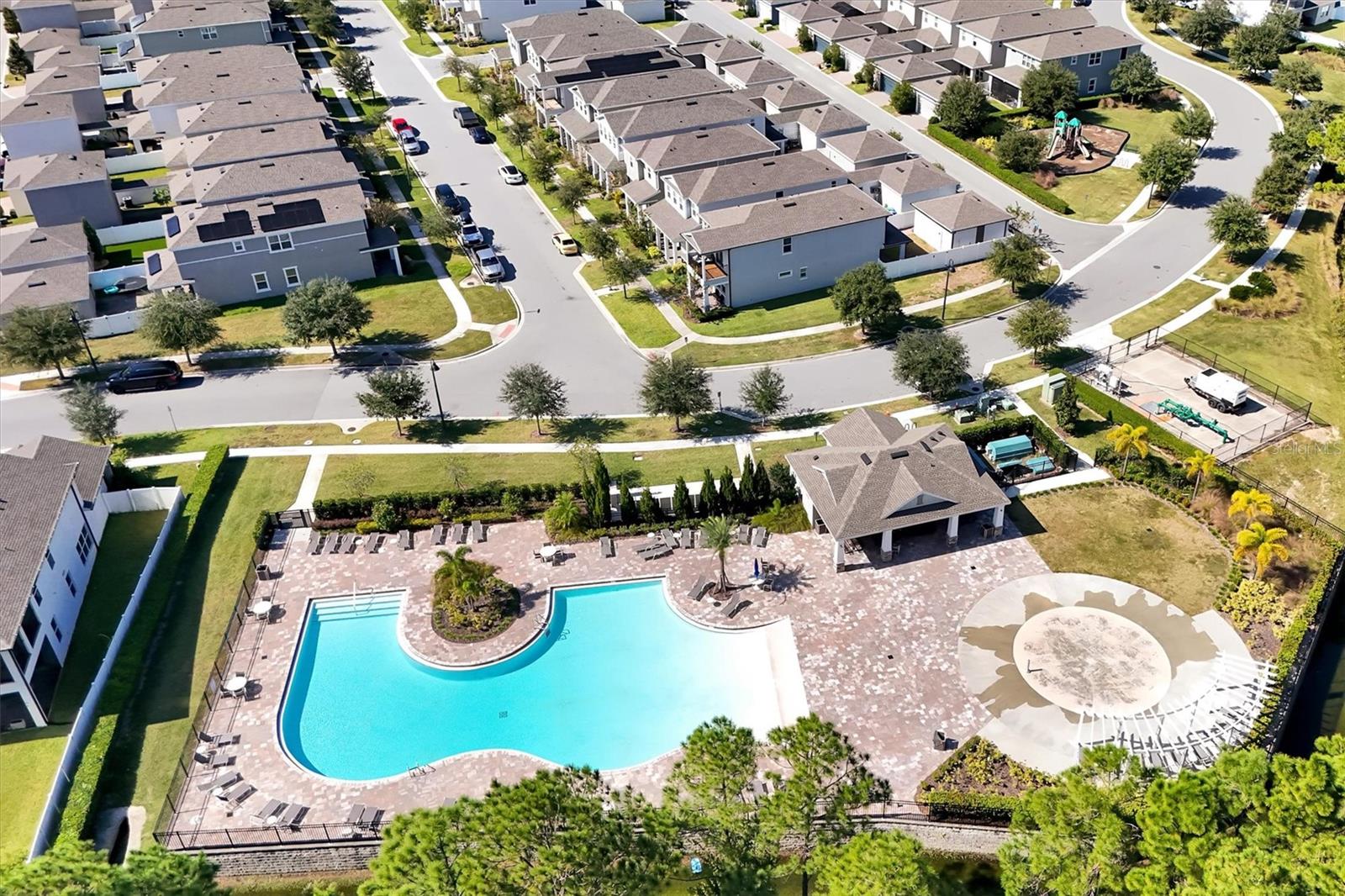 Image 48 of 50 For 15008 Lebeau Loop