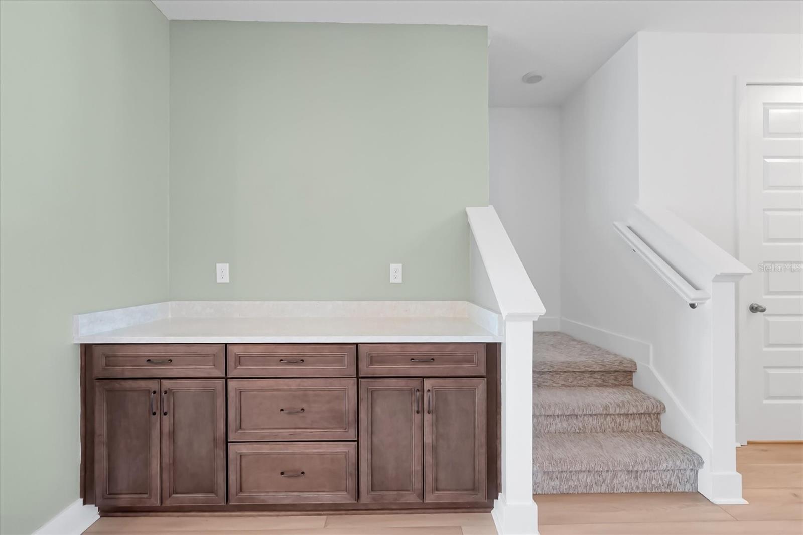 Image 9 of 50 For 15008 Lebeau Loop