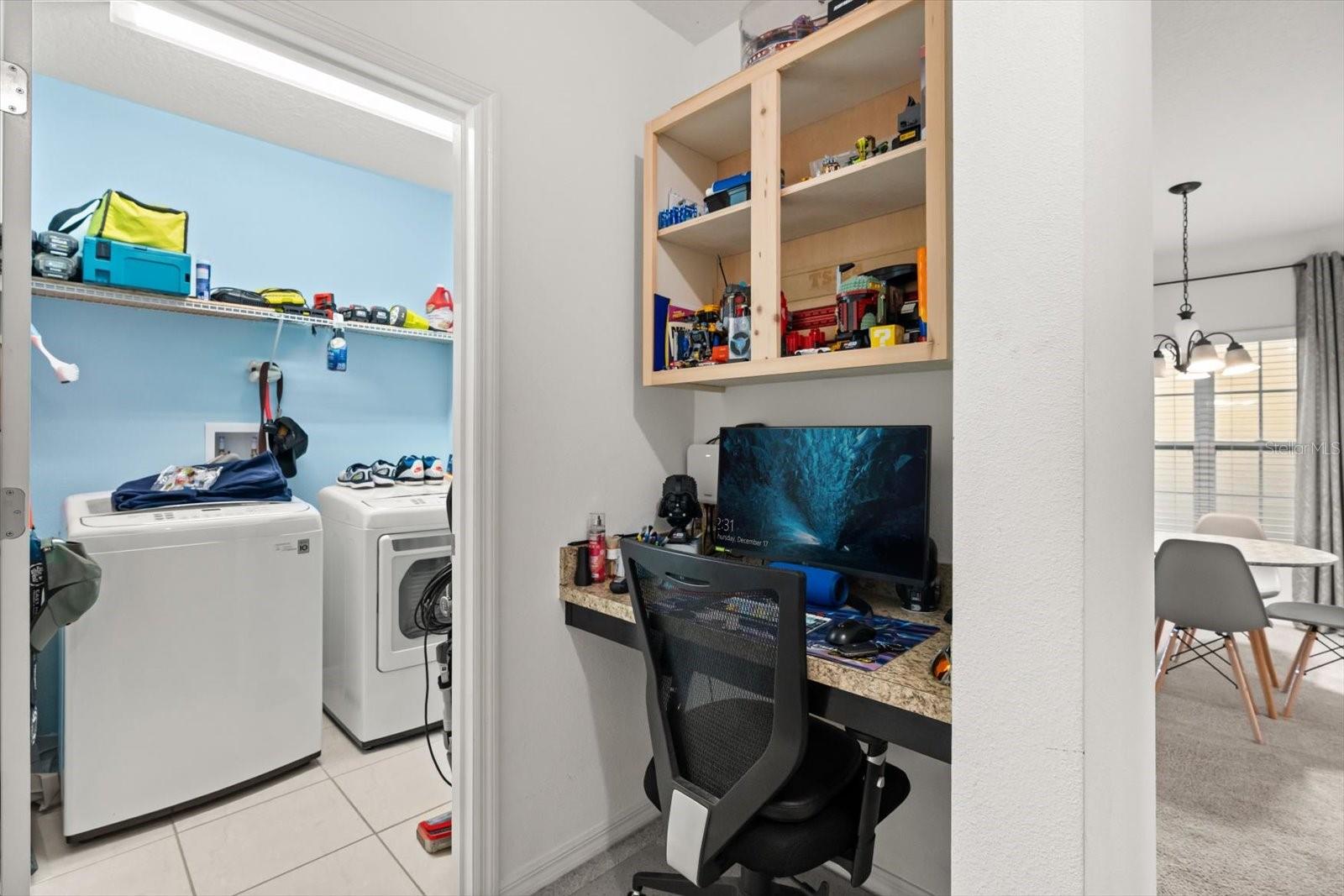 Image 21 of 36 For 4710 Seeley Street