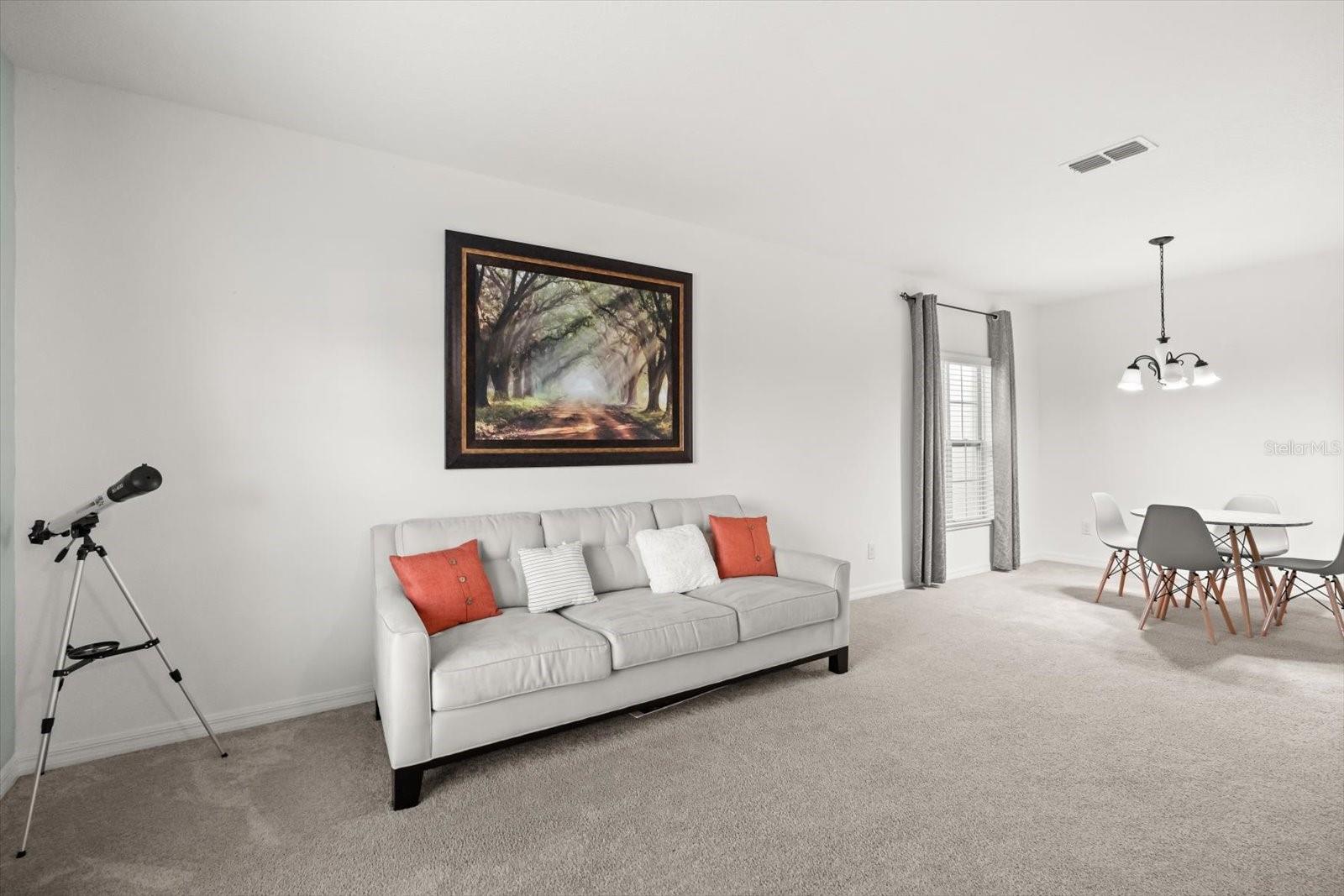 Image 3 of 36 For 4710 Seeley Street