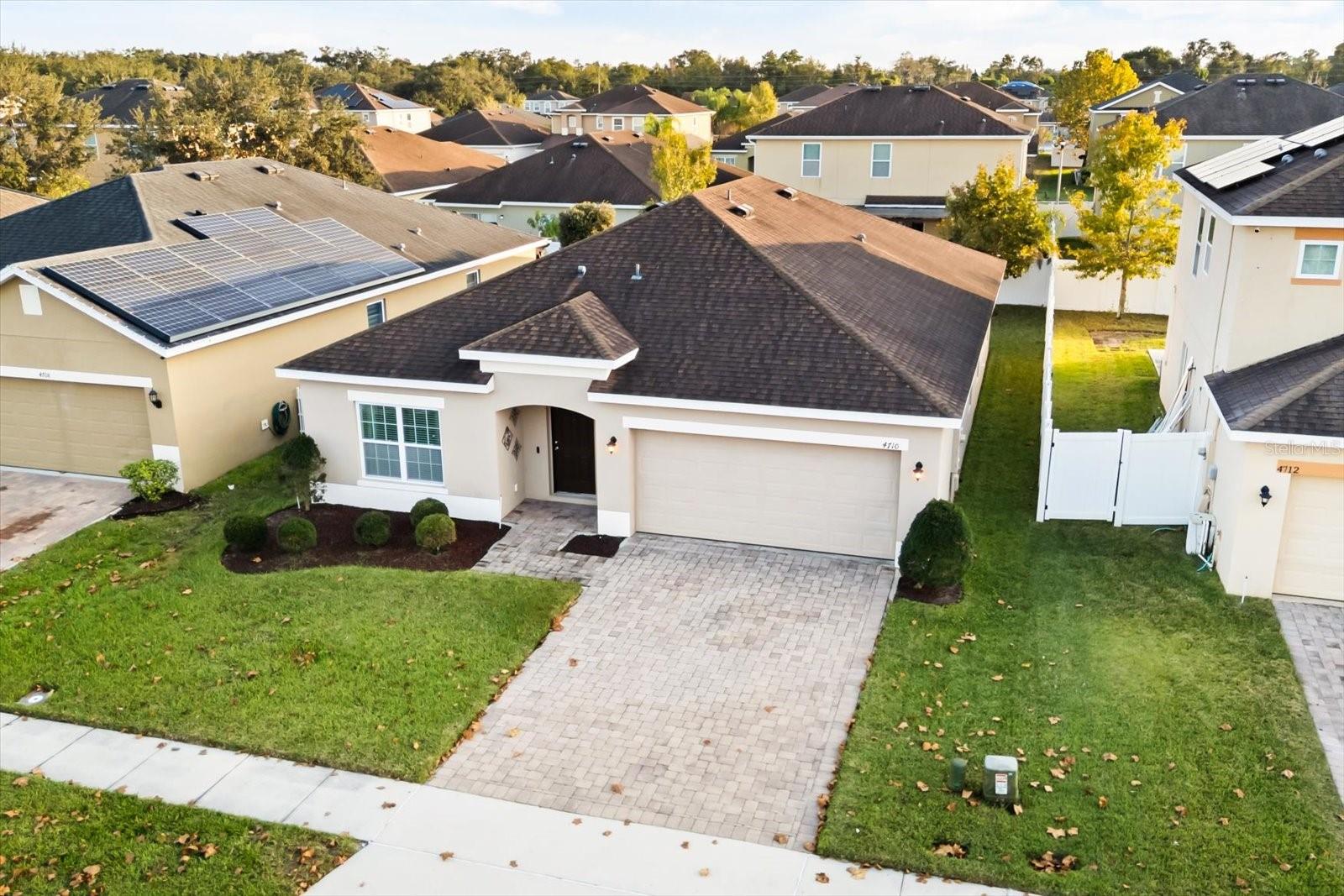 Image 30 of 36 For 4710 Seeley Street