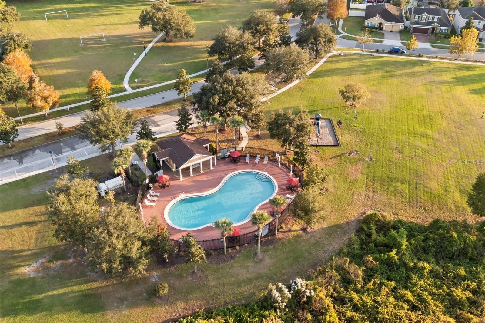 Image 36 of 36 For 4710 Seeley Street