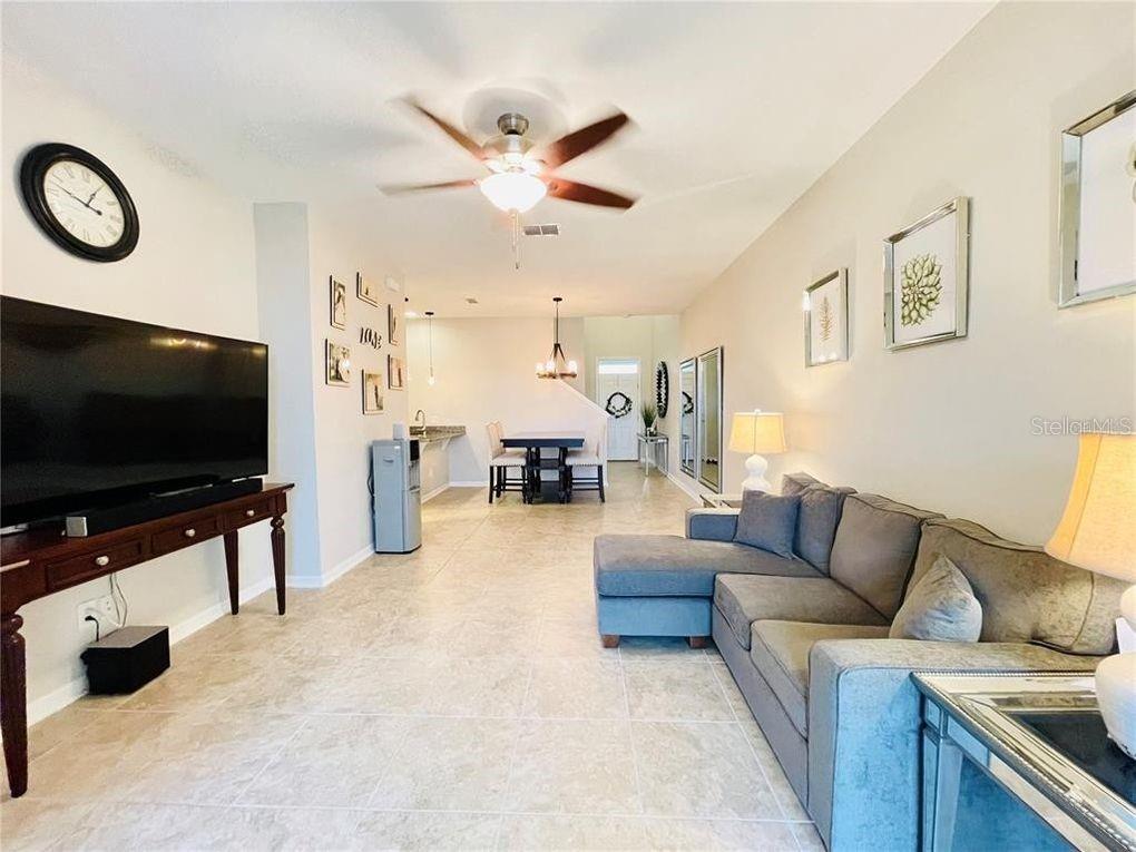 Image 8 of 20 For 17522 Promenade Drive