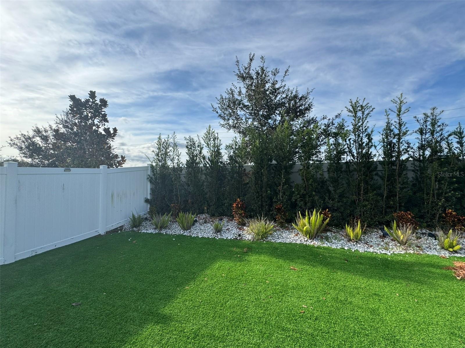 Image 54 of 61 For 14931 Lebeau Loop