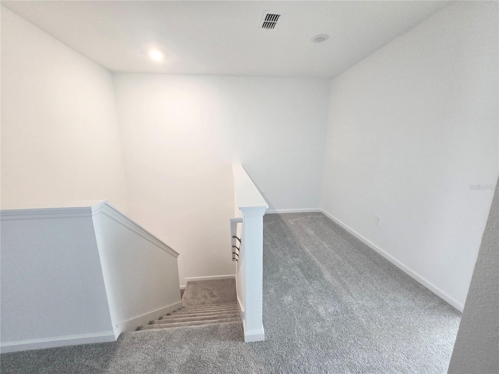 Image 14 of 27 For 2376 Rider Rain Lane