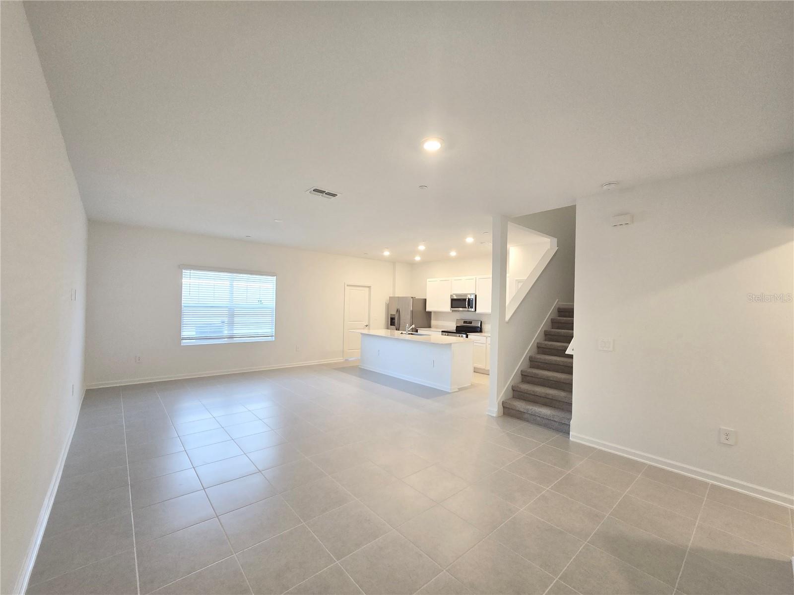 Image 7 of 27 For 2376 Rider Rain Lane