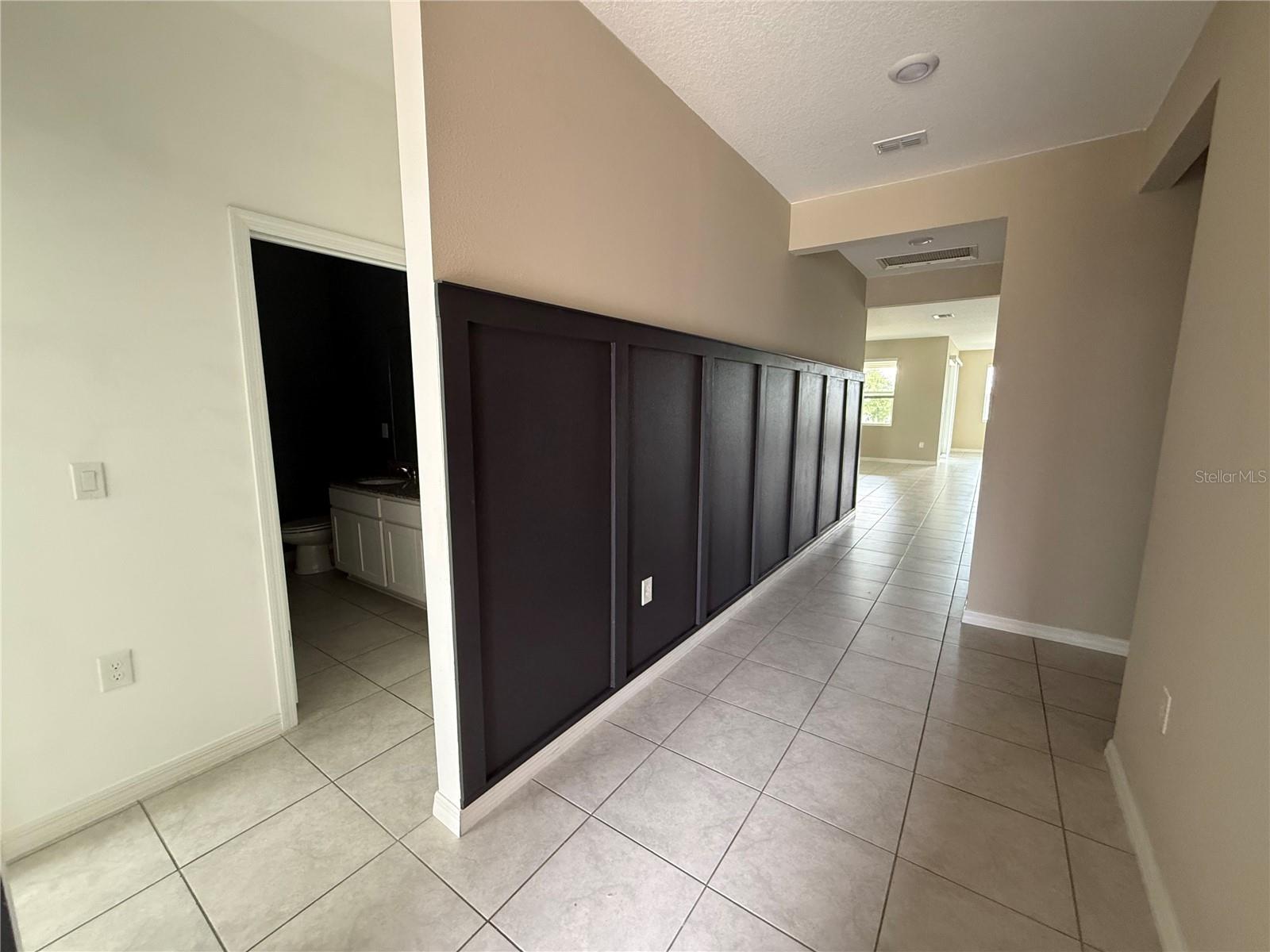 Image 19 of 22 For 2816 Neverland Drive