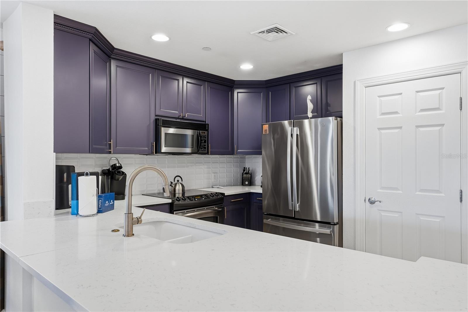 Image 6 of 46 For 1354 Centre Court Ridge Drive 204