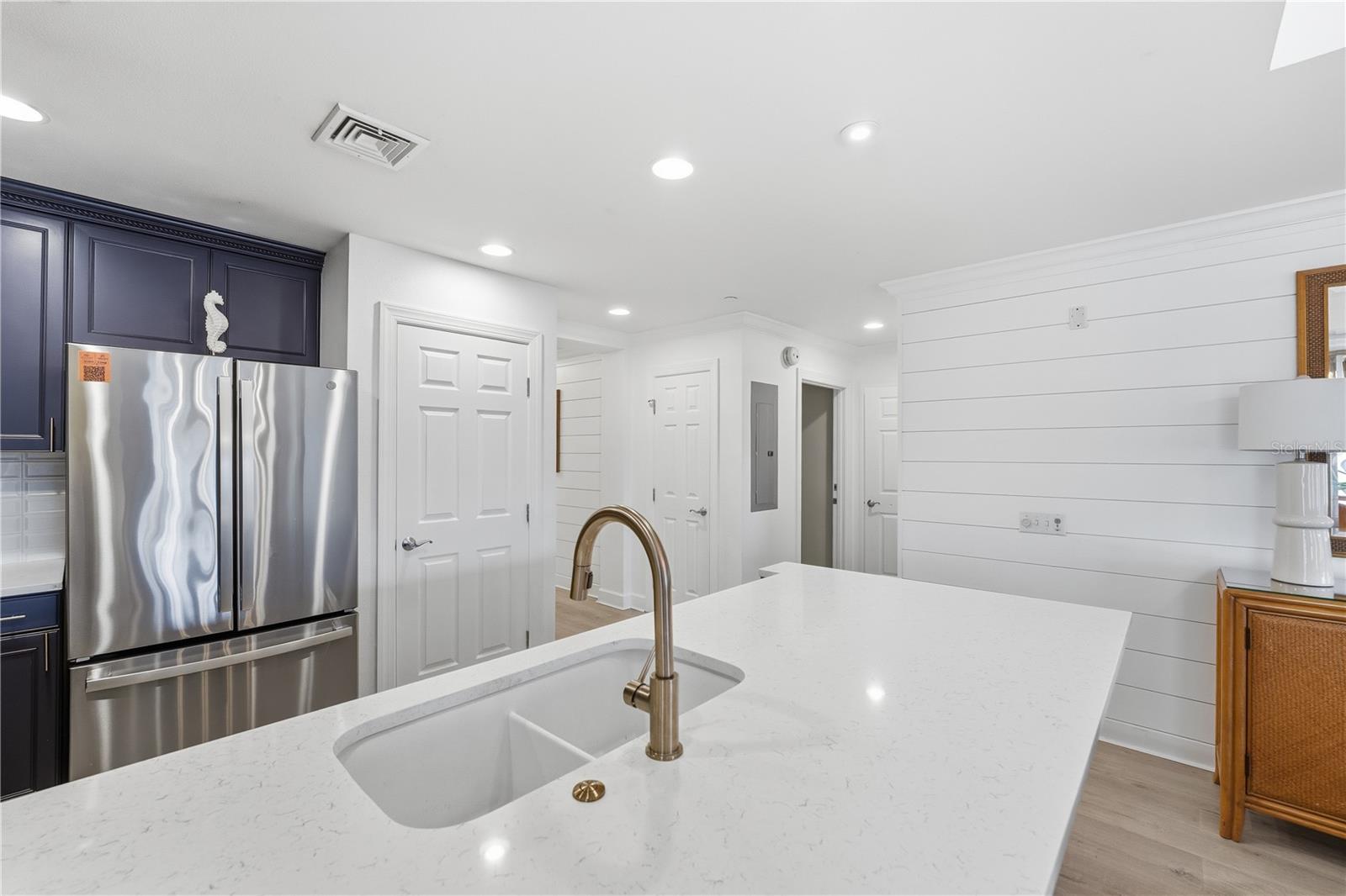 Image 8 of 46 For 1354 Centre Court Ridge Drive 204