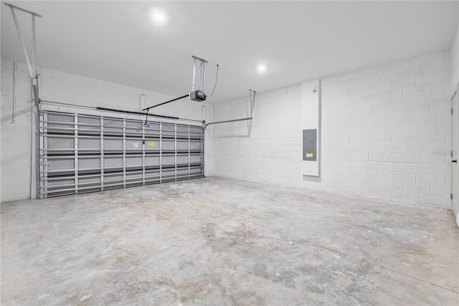 Image 16 of 28 For 3781 Haberland Boulevard