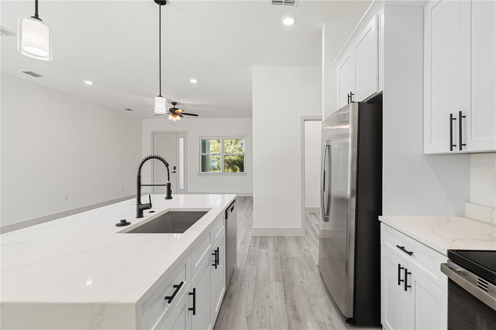 Image 5 of 28 For 3781 Haberland Boulevard