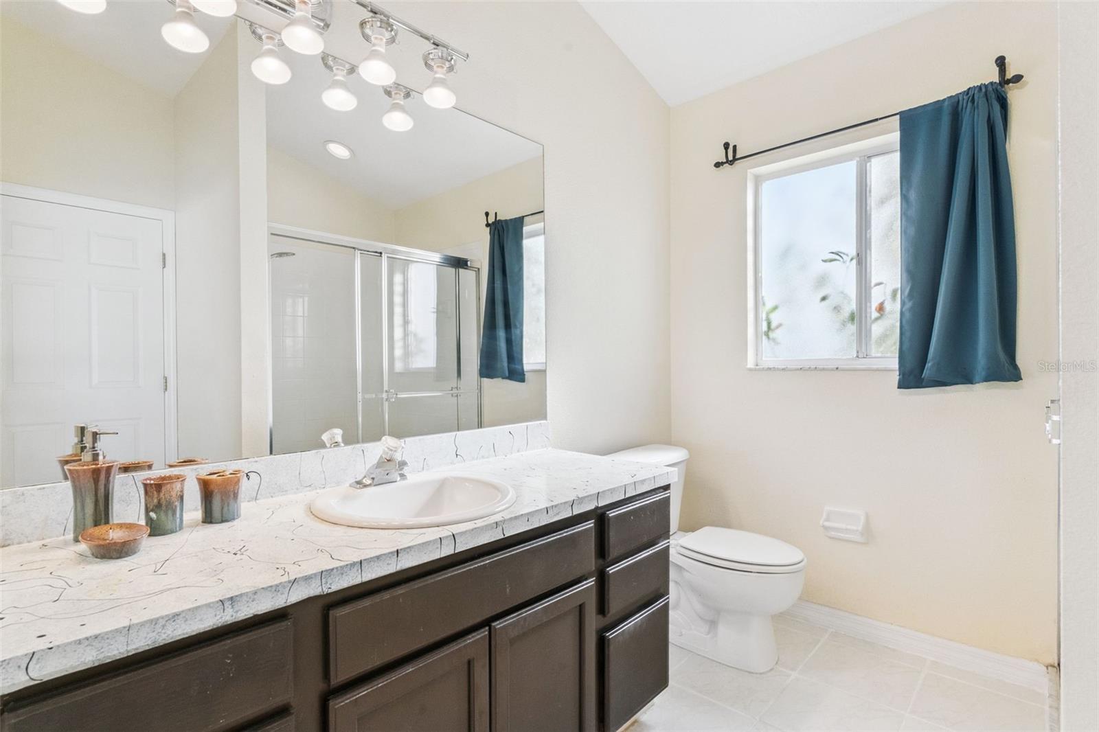 Image 25 of 36 For 602 Hillcrest Drive