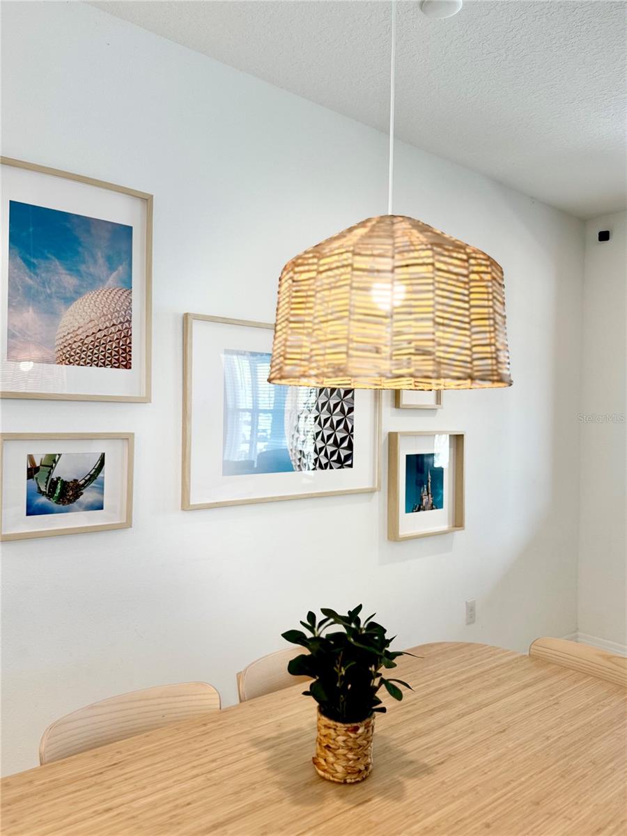 Image 15 of 35 For 10251 Highline Crest Street