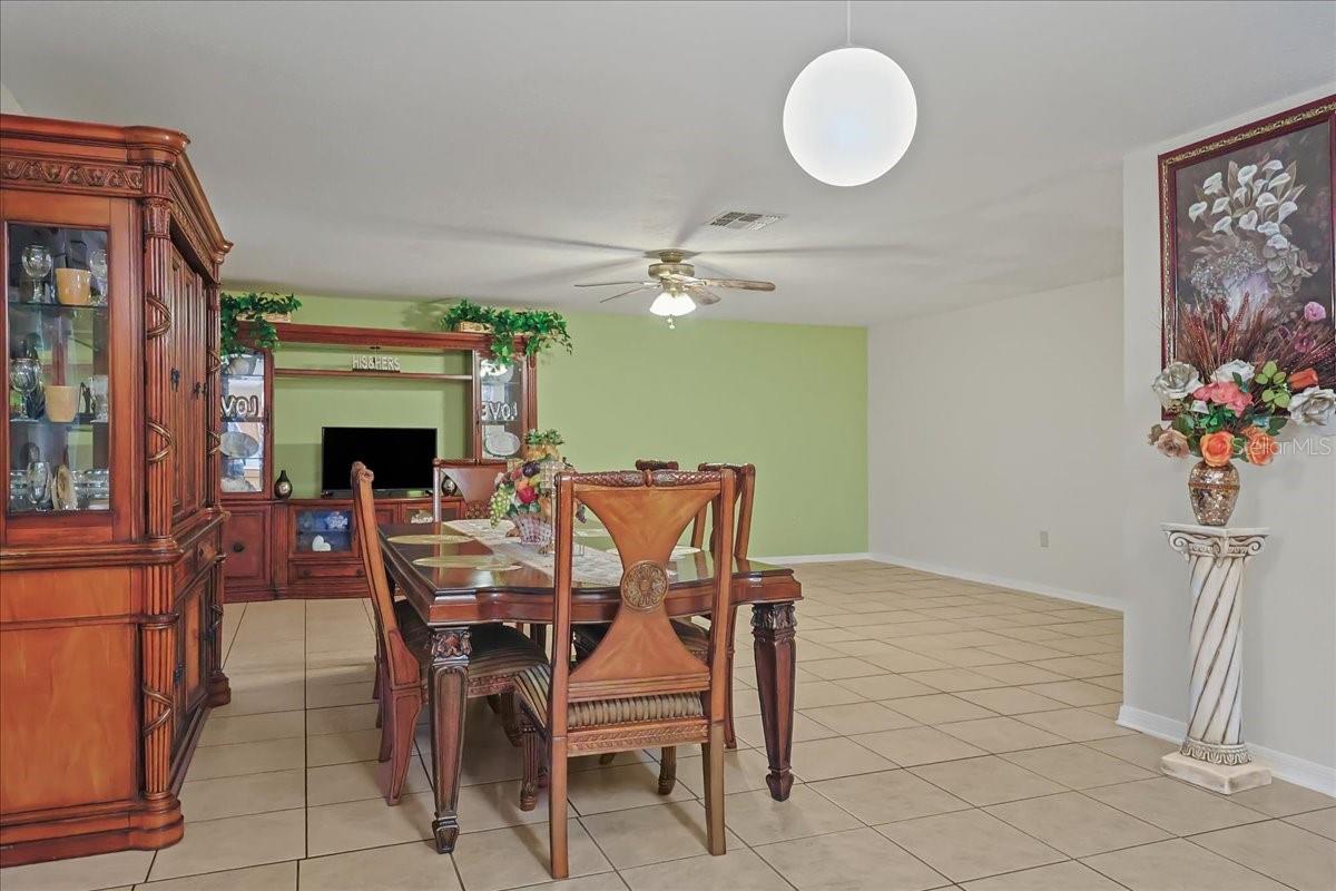 Image 10 of 31 For 2670 Palmetto Ridge Circle