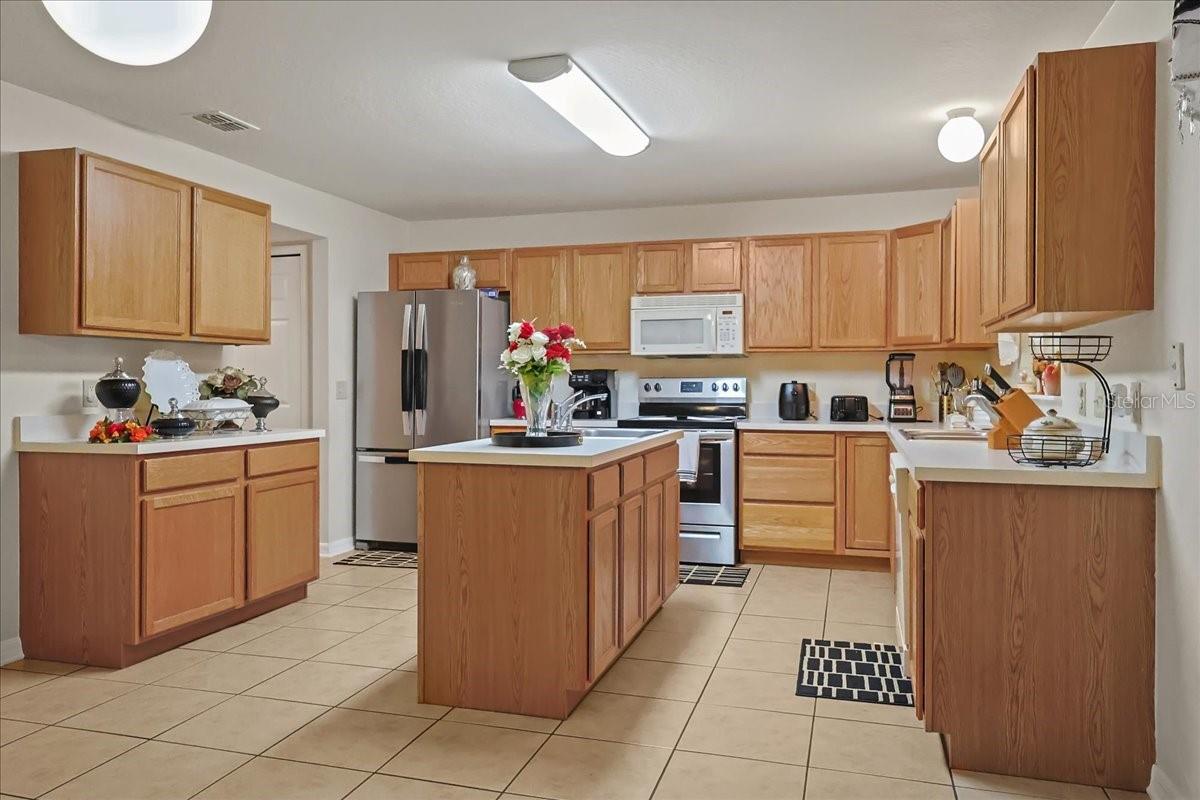 Image 7 of 31 For 2670 Palmetto Ridge Circle