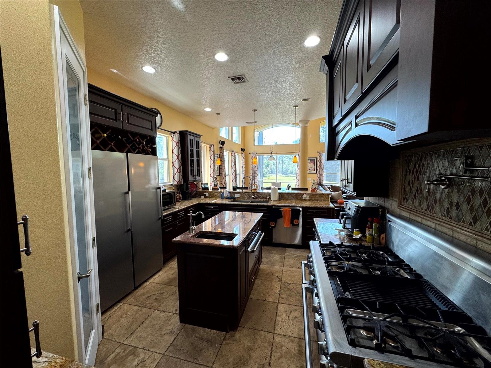 Image 27 of 48 For 20342 Peabody Street