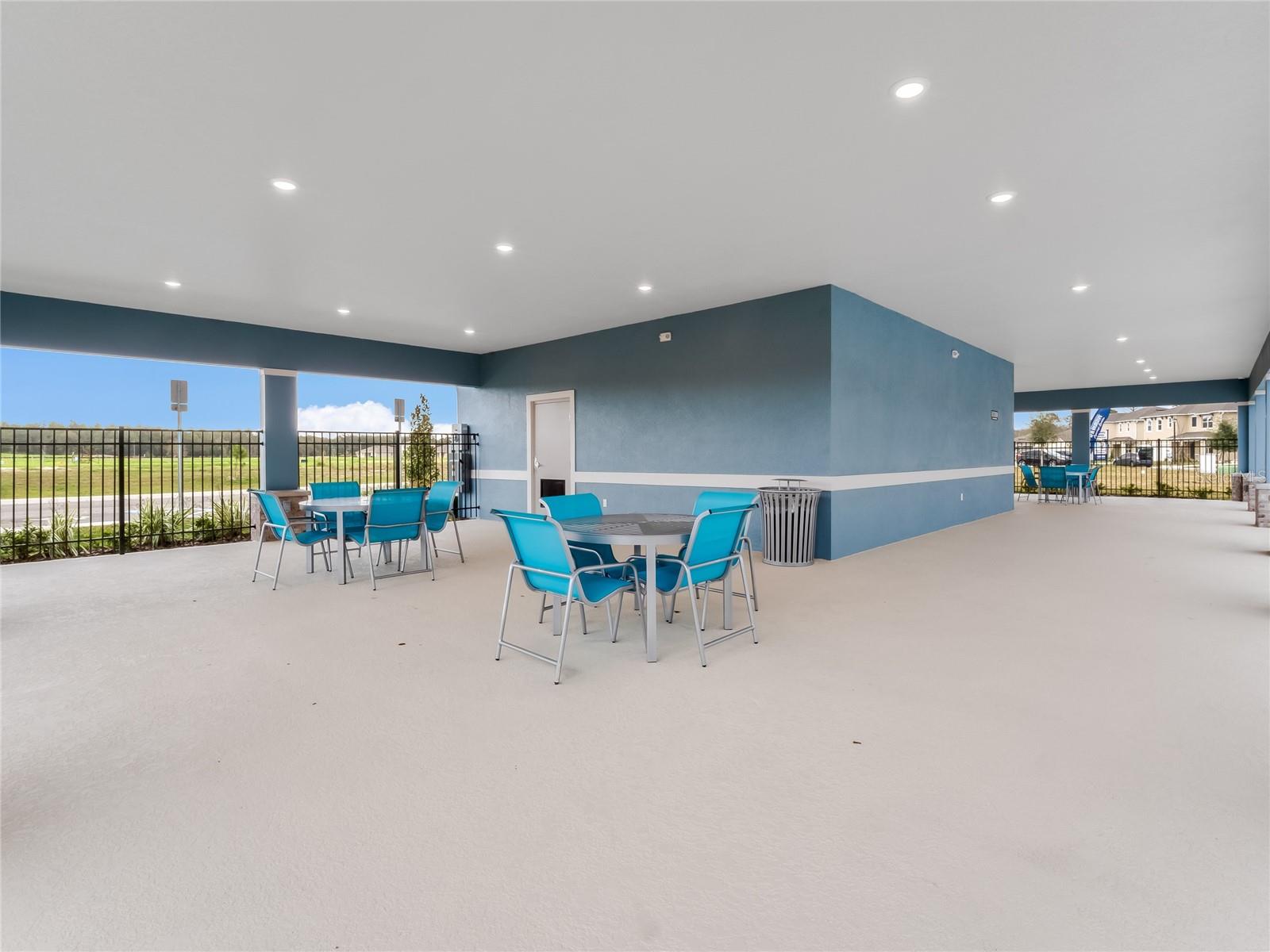 Image 43 of 48 For 3898 Royal Azalea Way