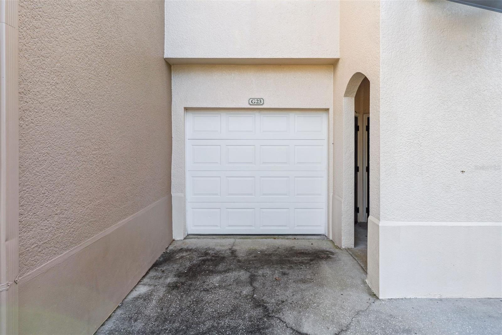 Image 19 of 27 For 9093 Lee Vista Boulevard 907