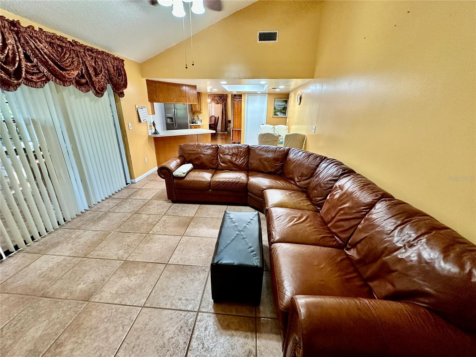 Image 5 of 8 For 2903 Silver Ridge Drive