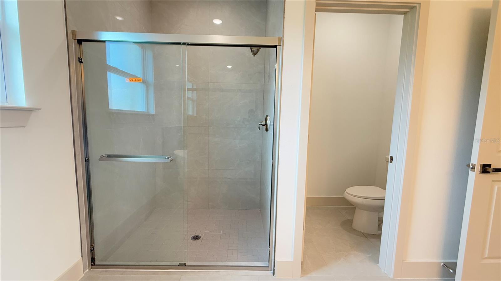 Image 14 of 31 For 2231 Vancouver Lane