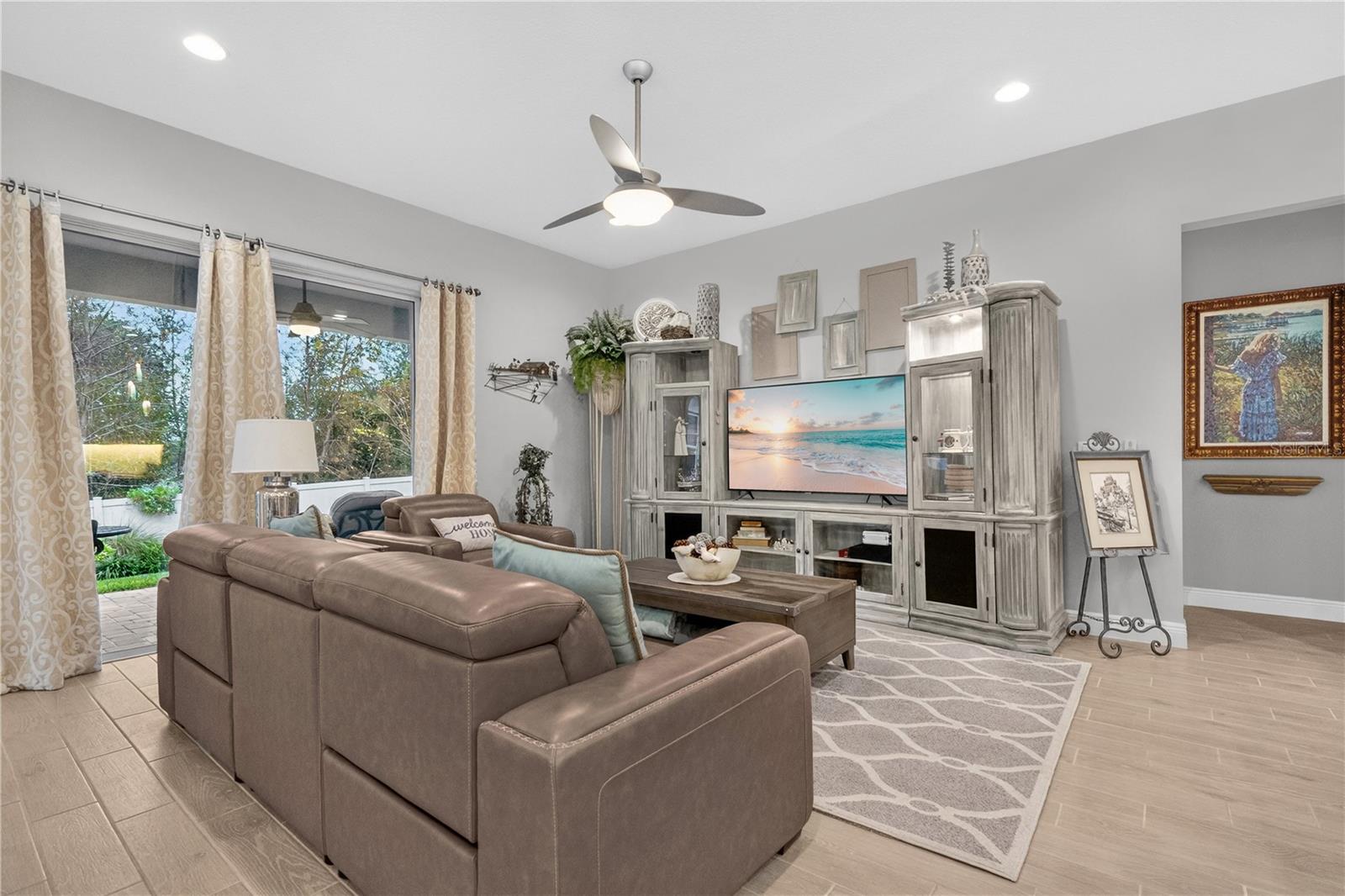 Image 7 of 46 For 2051 Flora Pass Place