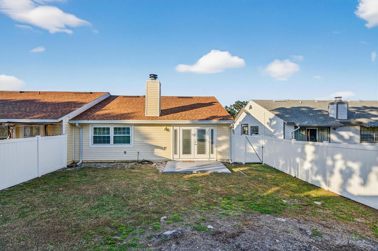 Image 19 of 25 For 1037 Wentworth Court