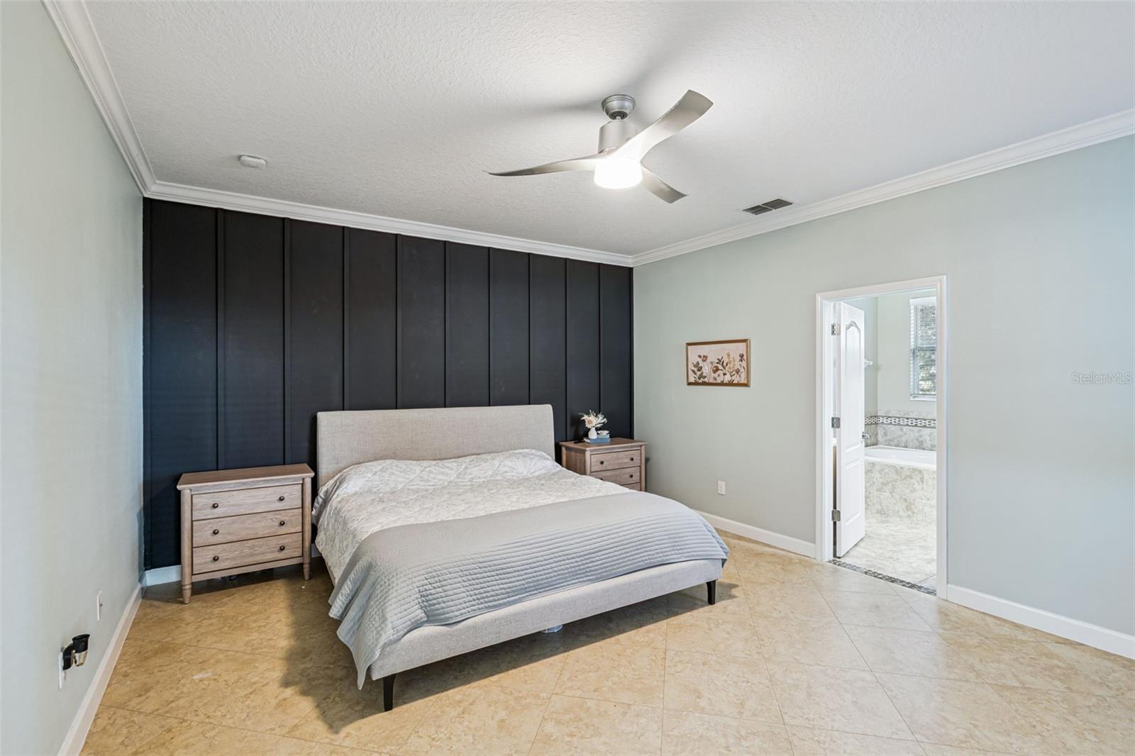 Image 11 of 34 For 6152 Meriwether