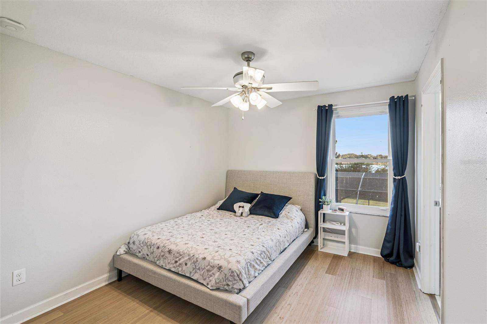 Image 17 of 34 For 6152 Meriwether