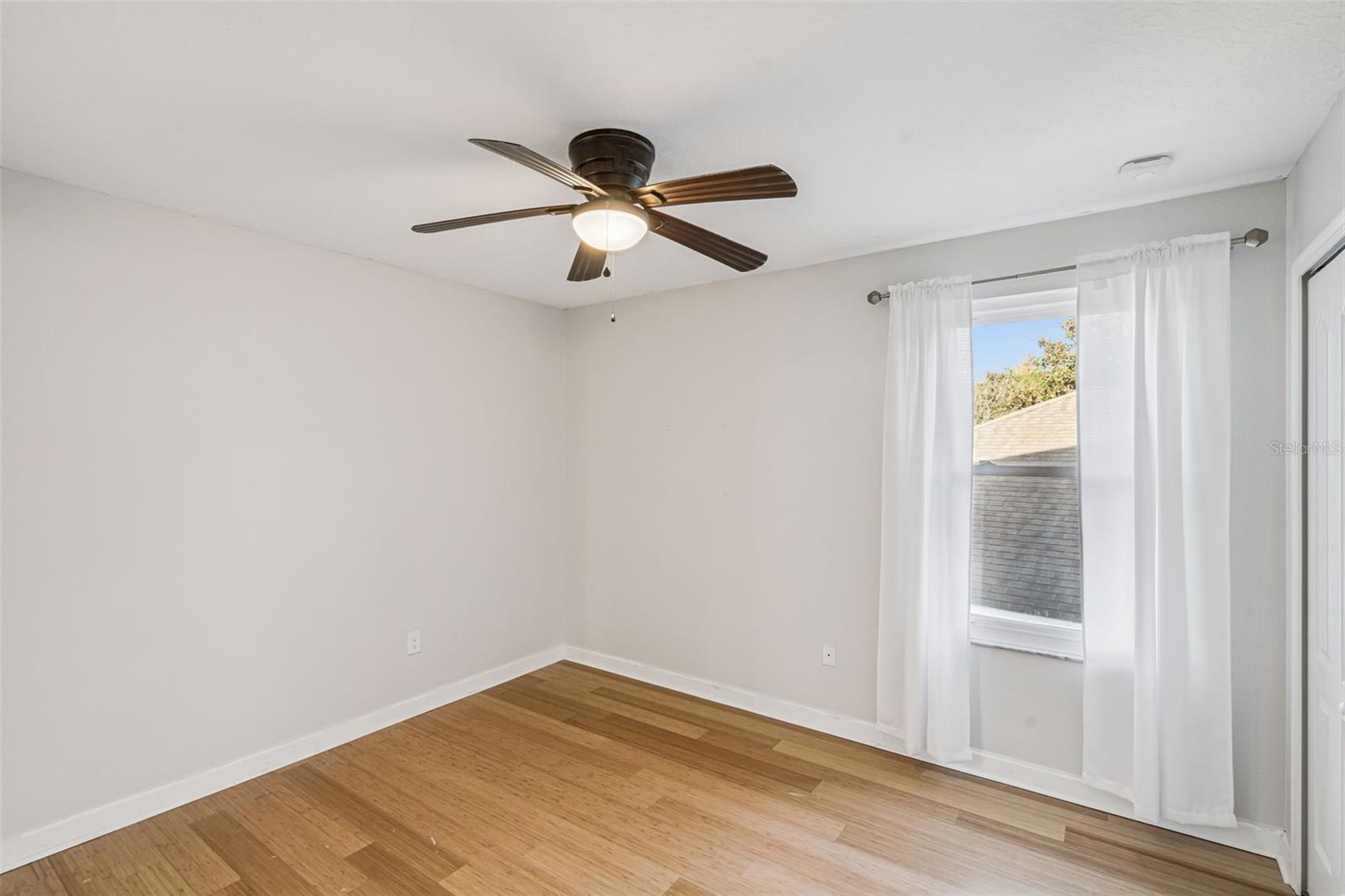 Image 18 of 34 For 6152 Meriwether