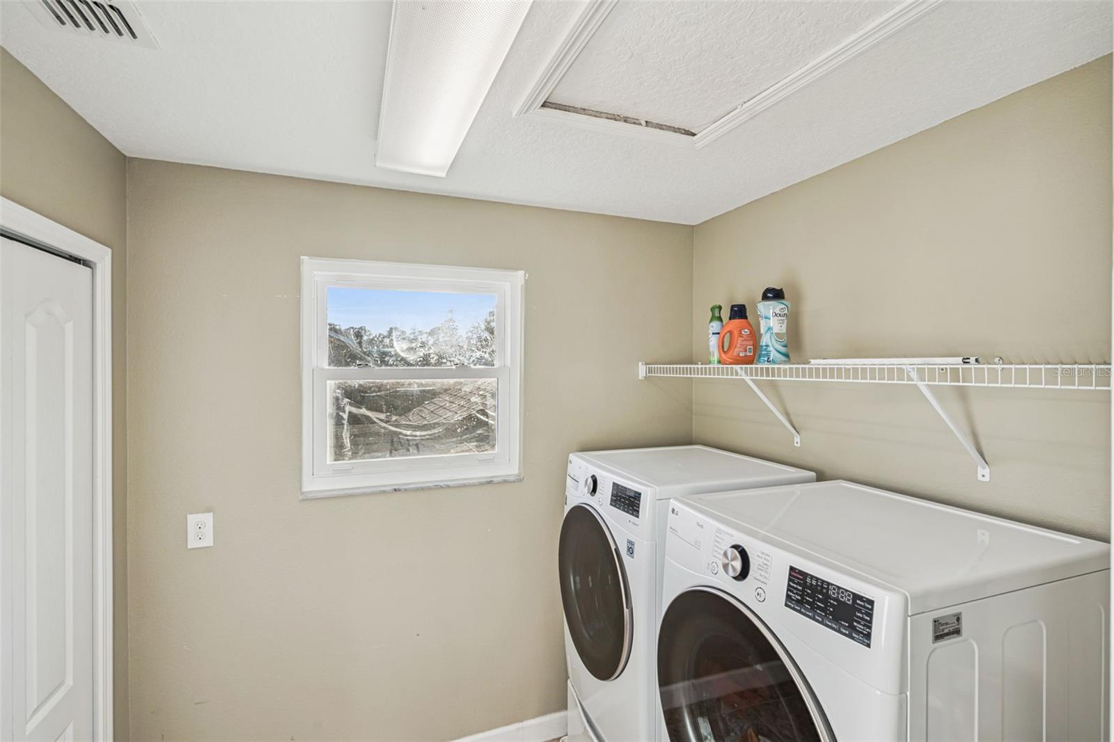 Image 24 of 34 For 6152 Meriwether