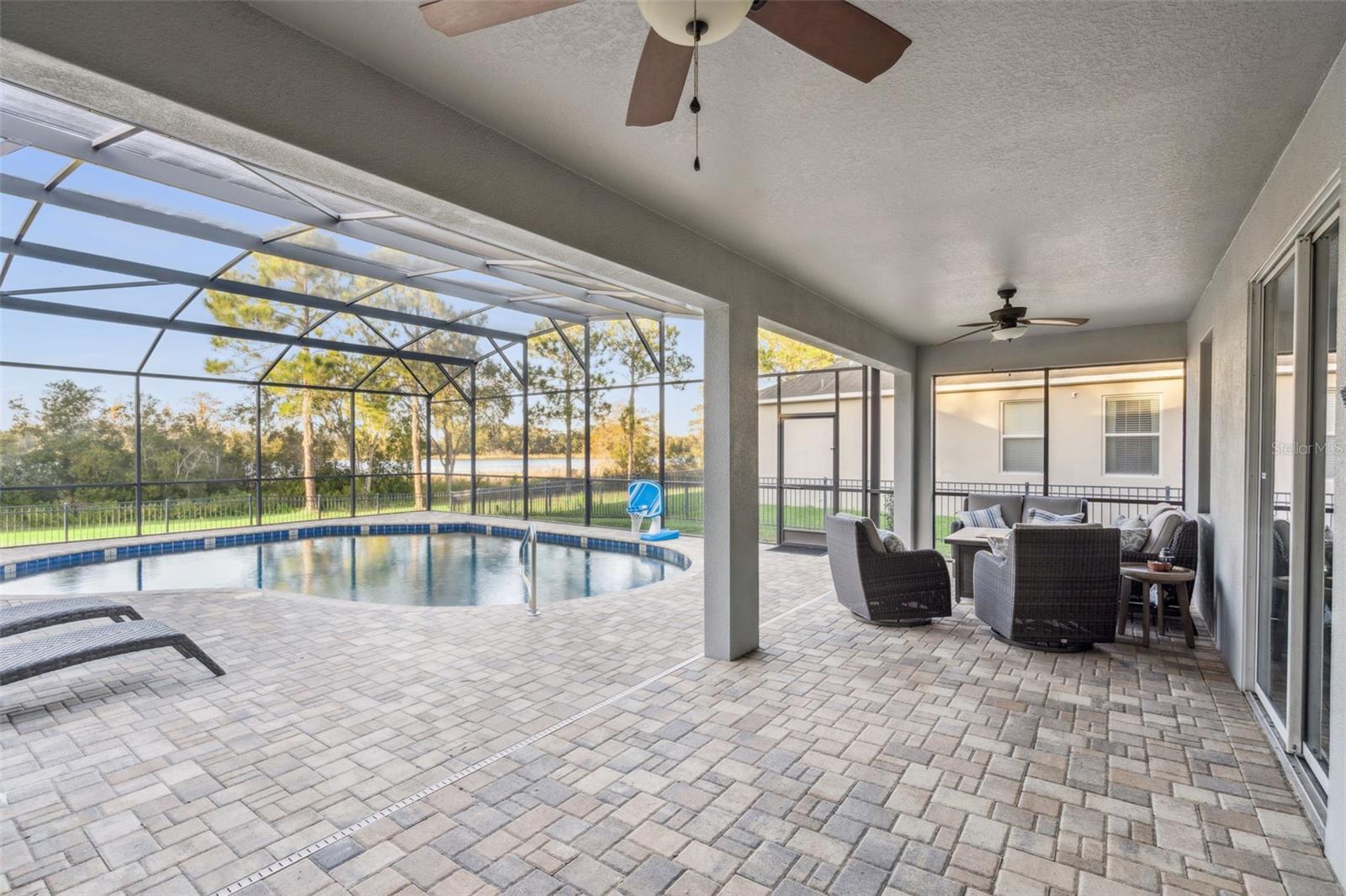 Image 29 of 34 For 6152 Meriwether