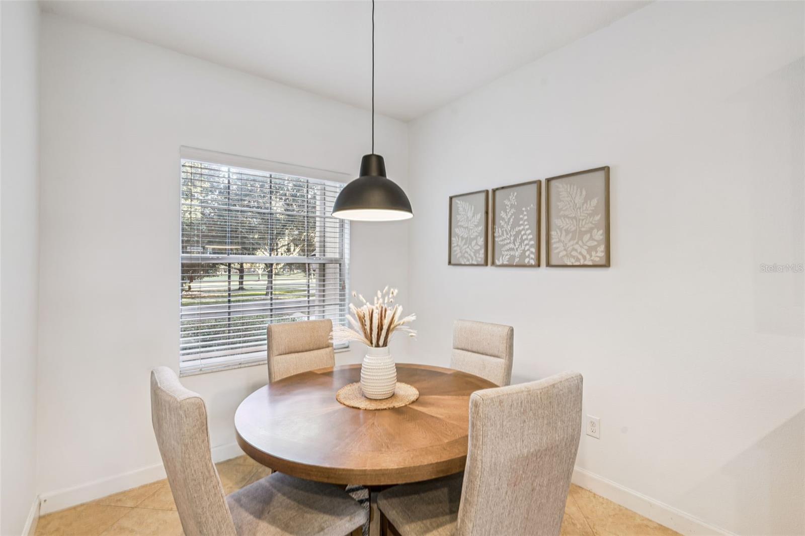 Image 8 of 34 For 6152 Meriwether