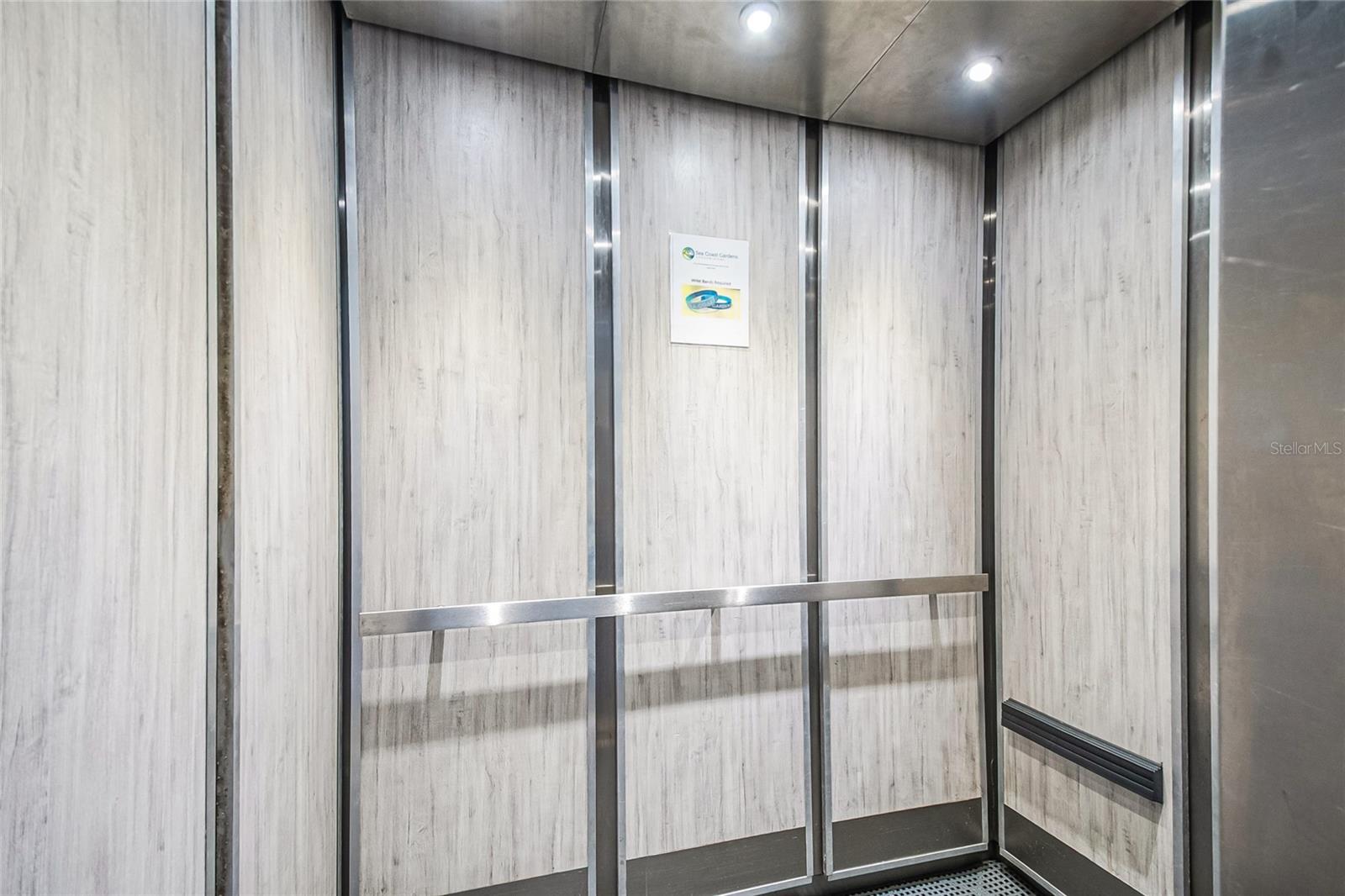 Image 14 of 27 For 4153 Atlantic Avenue 4150