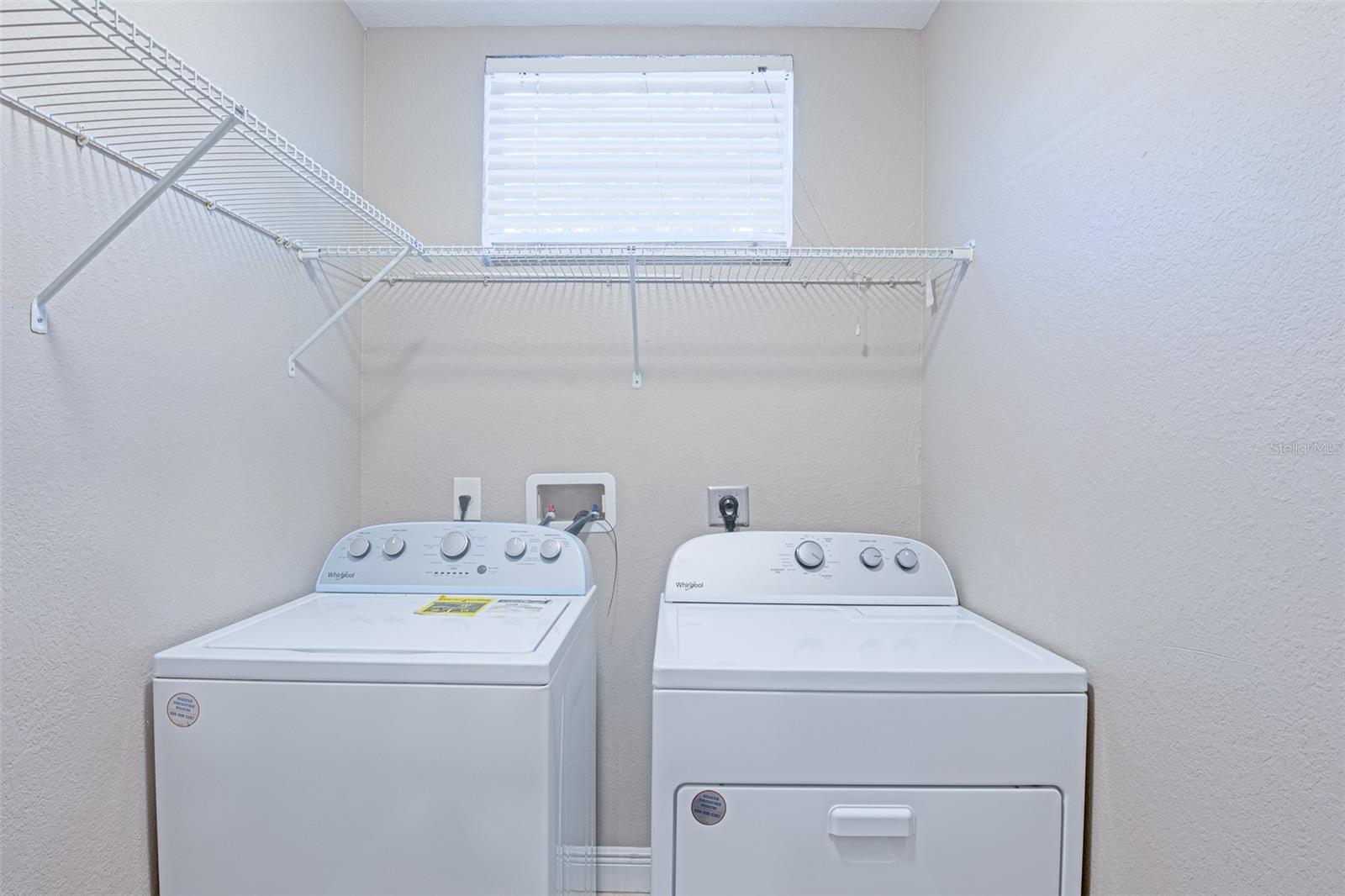 Image 29 of 51 For 350 Phelps Avenue